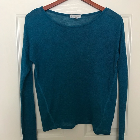 Aeropostale Tops - Aeropostale long sleeve knit top Aeropostale Tops - Aeropostale long sleeve knit top